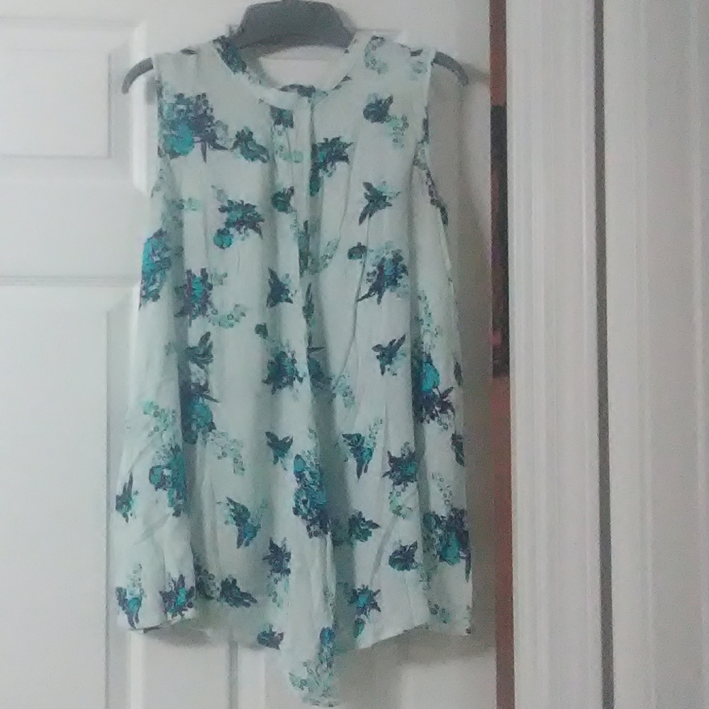 "C" sleeveless top